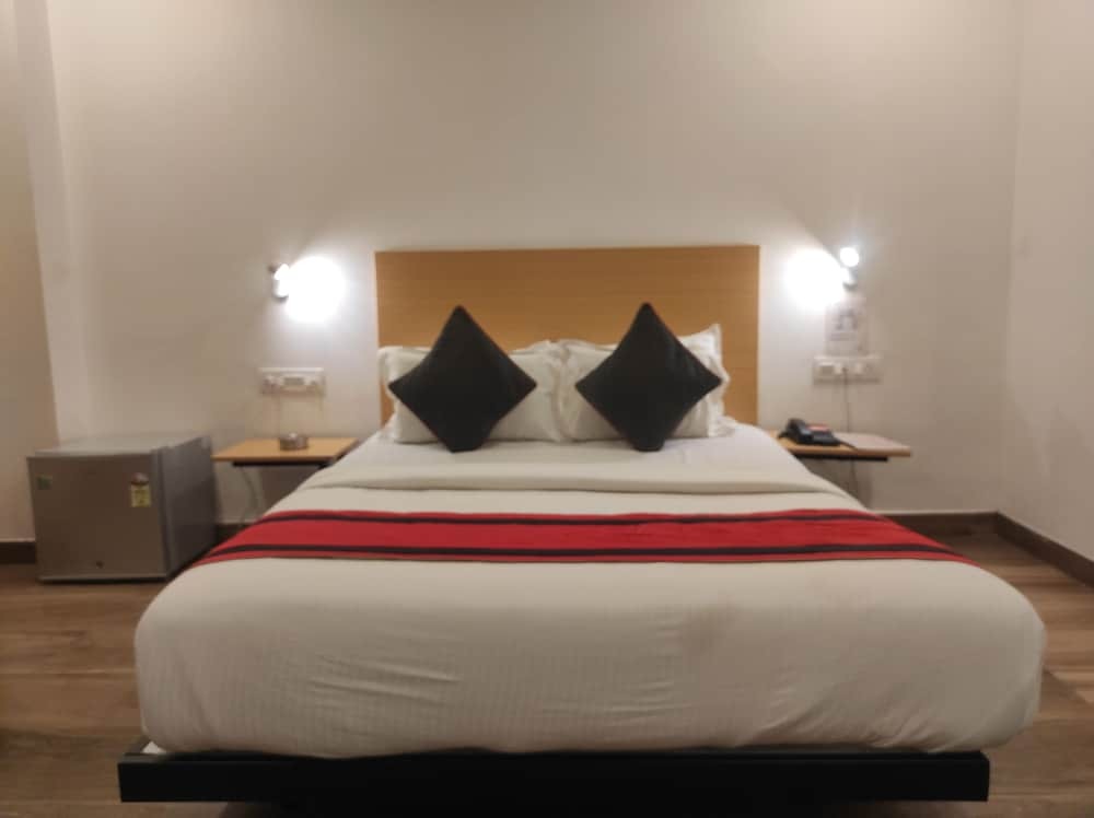 Гувахати: NK Hotel - Guwahati