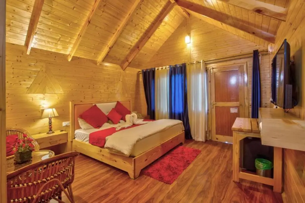 Манали: Attic Cottage by Dumnu Homes