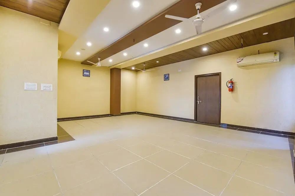Удаипур: Fabhotel Lotus