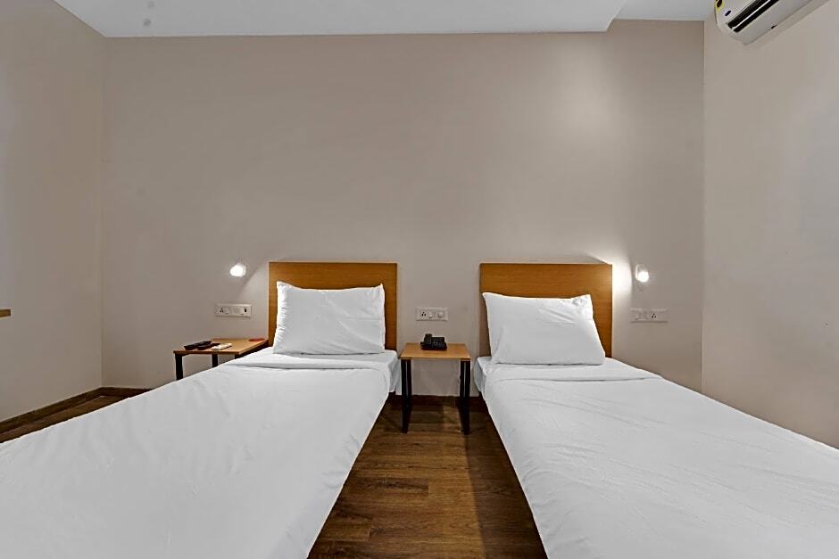 Ченнаи: FabHotel HaHa Stays