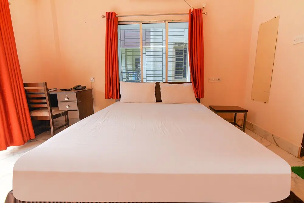 Колката: Fabhotel Ashraya Inn
