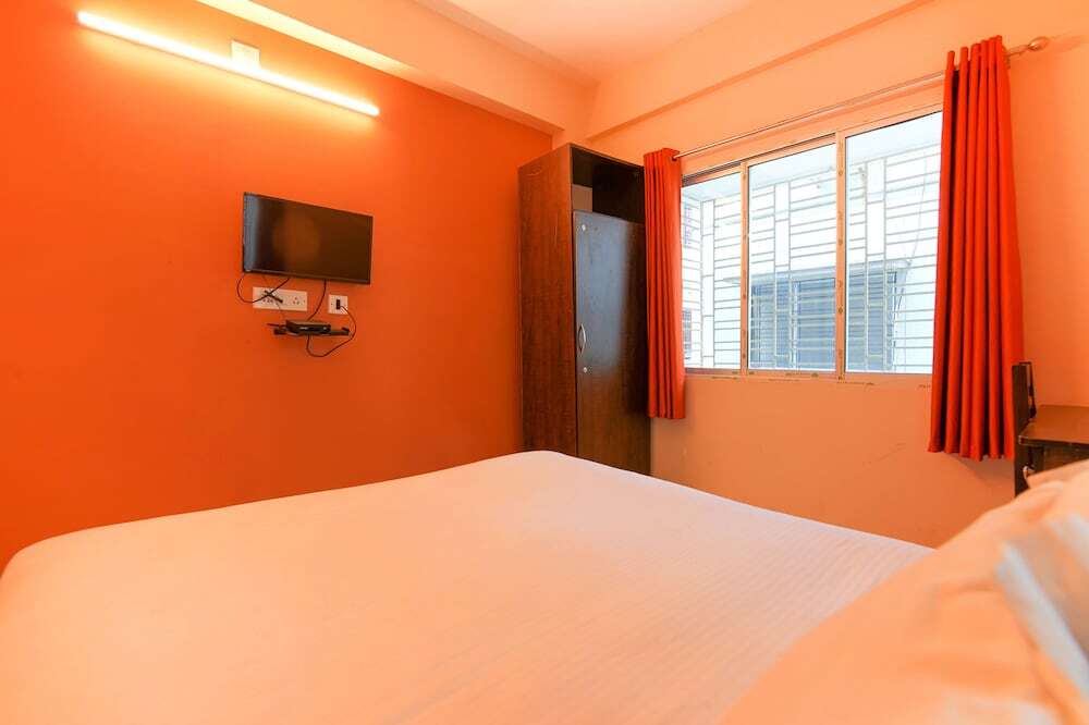 Колката: Fabhotel Ashraya Inn