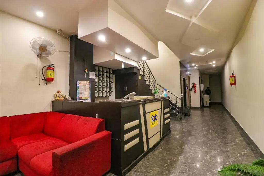 Харидвар: FabHotel AGK