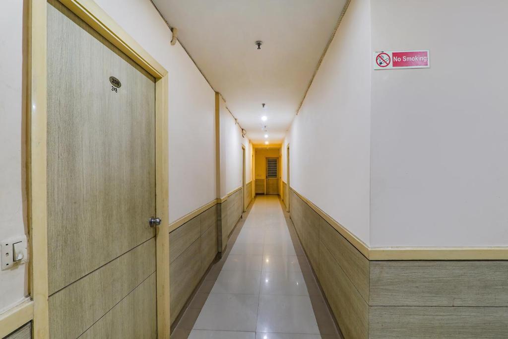 Лакхнау: Fabhotel Ps International
