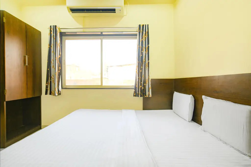 Удджайн: FabHotel Satyug Jaisinghpura