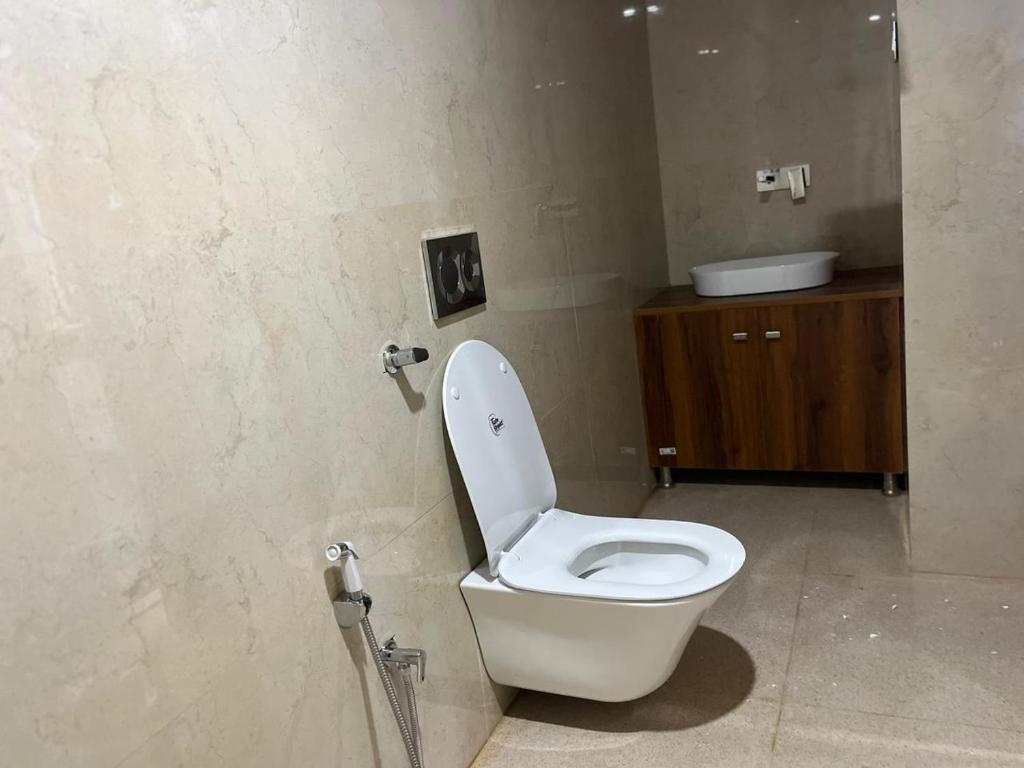 Чамоли: Hotel Shailja & Ad Continental Restaurant