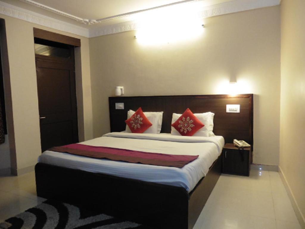Чамба: City Light Hotel