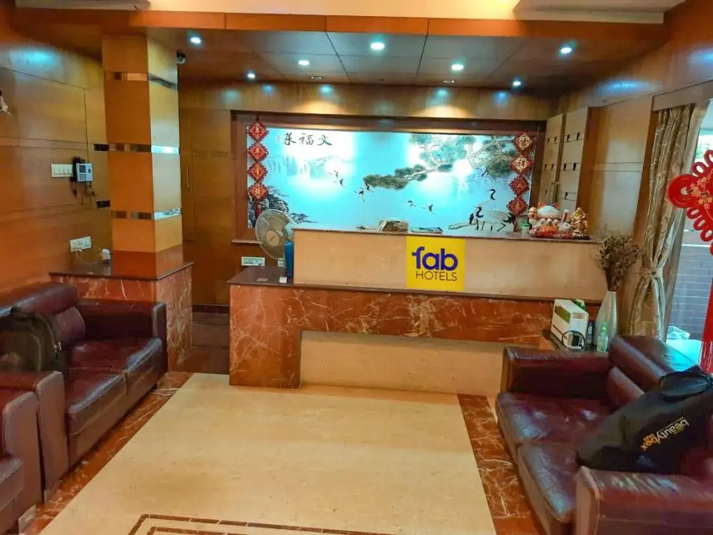 Ченнаи: FabHotel The Redfox
