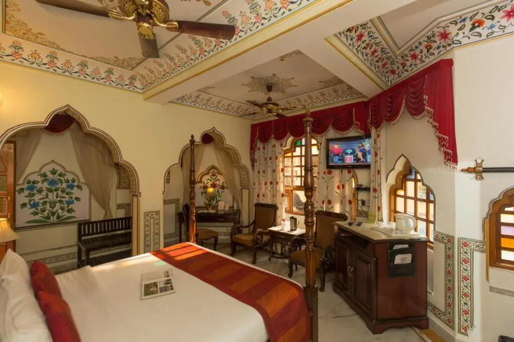 Джайпур: Umaid Bhawan - A Heritage Style Boutique Hotel