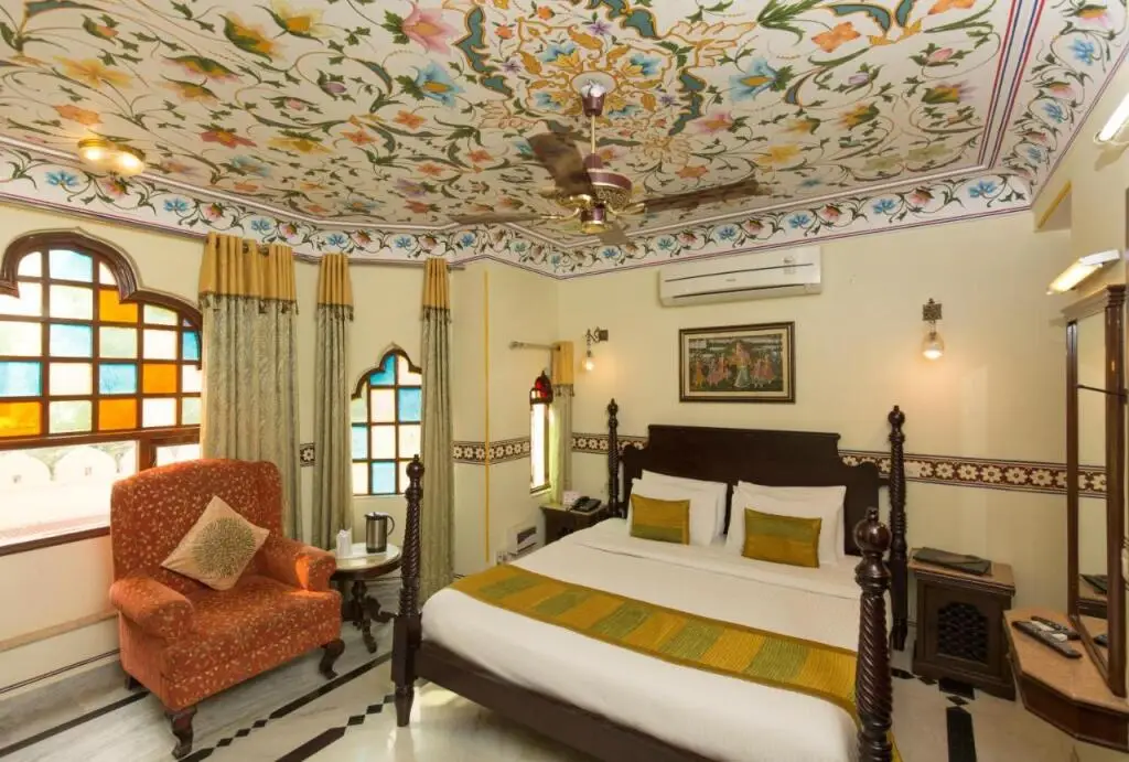 Джайпур: Umaid Bhawan - A Heritage Style Boutique Hotel