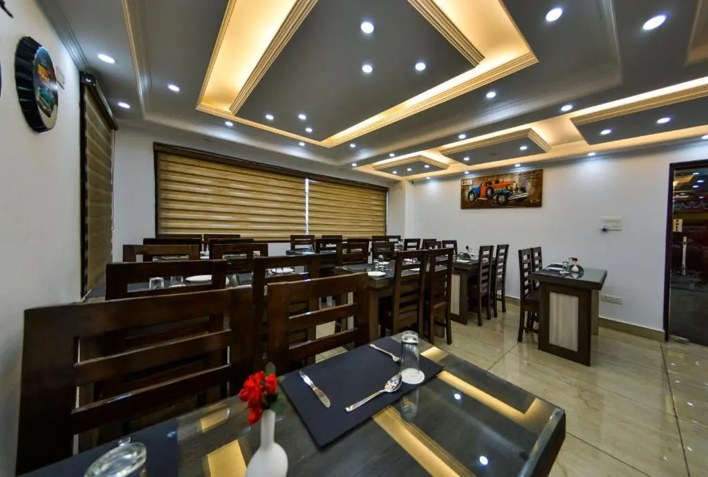 Шринагар: Hotel Royal Milad