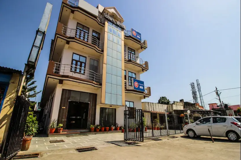 Карнал: Hotel Gomti Residency