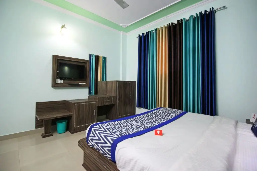 Катра: Hotel Shree Shakti