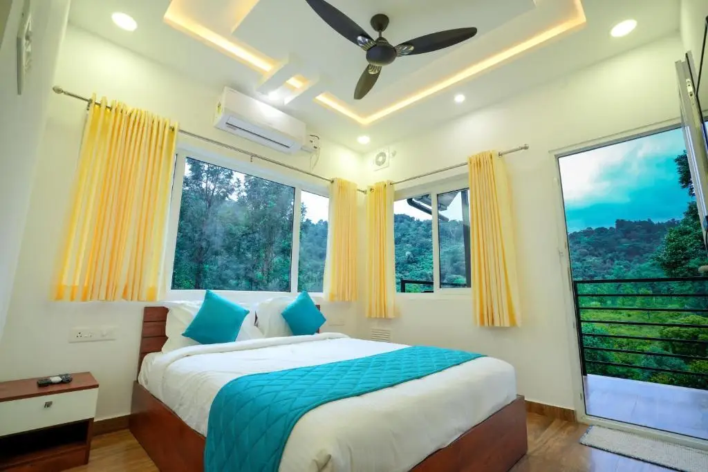Валпарай: Misty Range Resorts