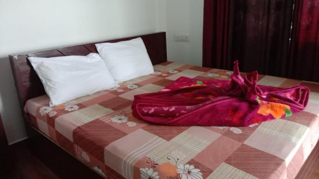 Куттикканам: Mercy Mol Homestay vagamon