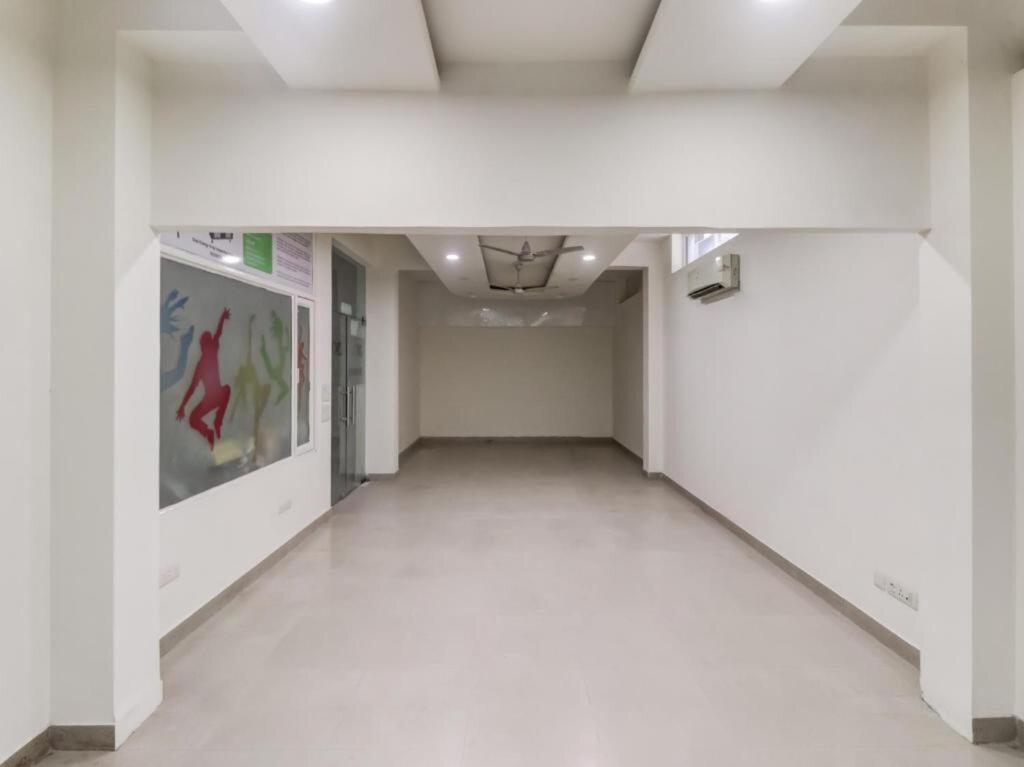 Гуруграм: FabHotel Growvid Inn