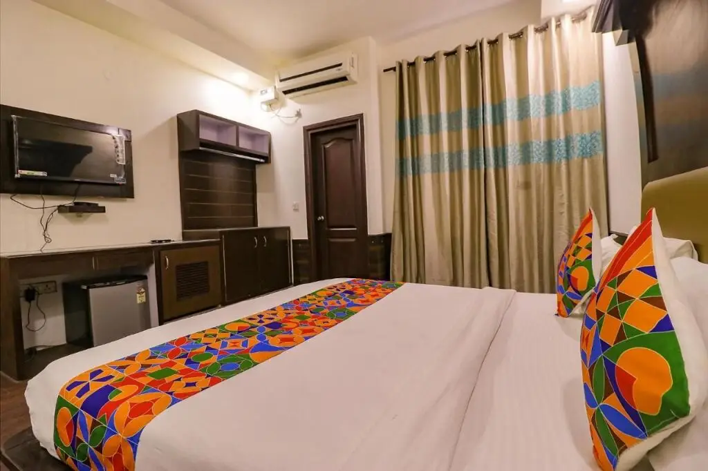 Гуруграм: FabHotel Palm Court