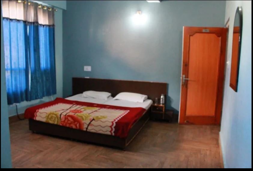 Катра: Hotel K.K. International