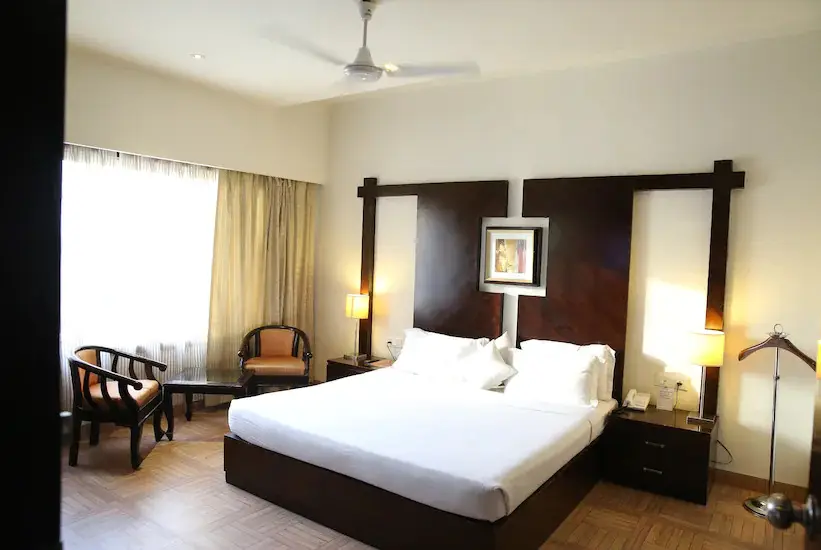 Гуруграм: Ark Hotel And Resort