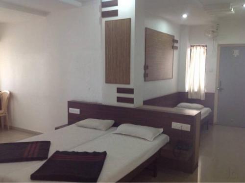 Колхапур: Hotel Raama Grand Lodging Kolhapur