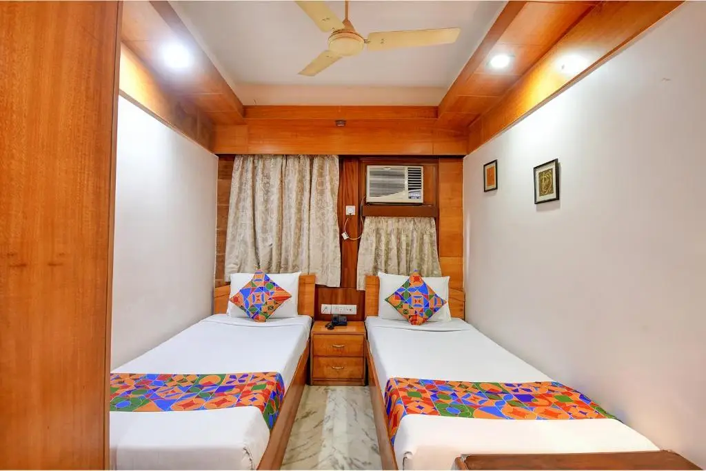 Колката: Fabhotel Panasia International