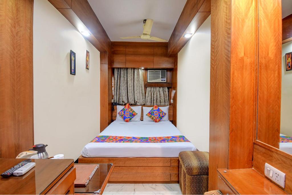 Колката: Fabhotel Panasia International