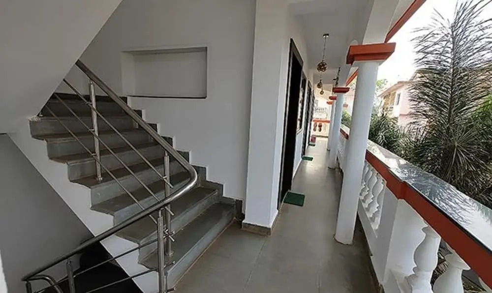Нерул: Fabexpress Vaibhav Guest House