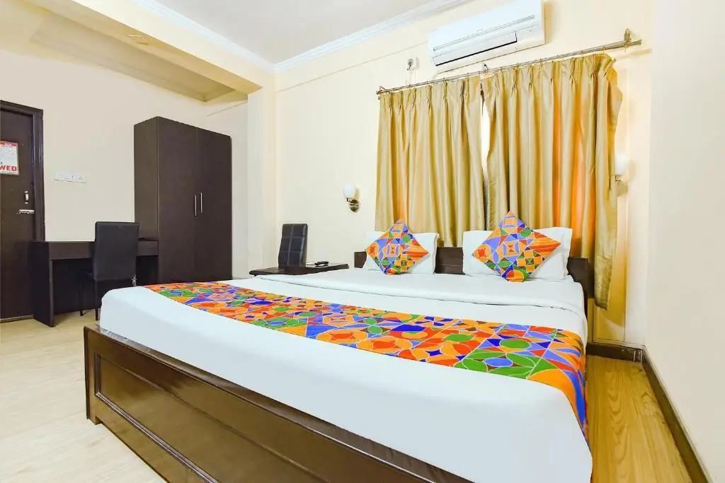 Колката: Fabhotel Dovers Inn