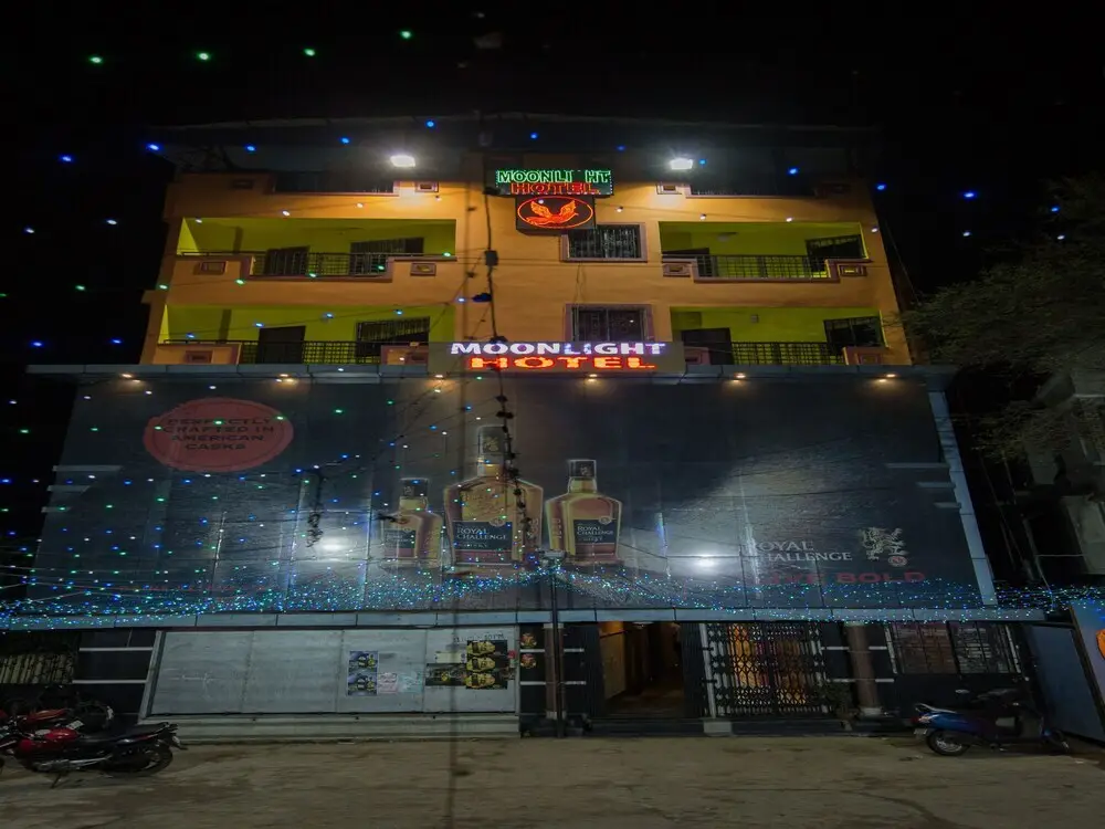 Moon Light Hotel — фото 1