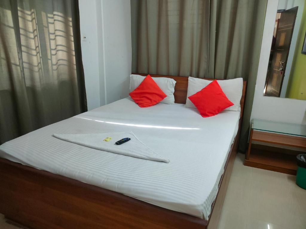 Колката: STAYMAKER Mishika Guest House