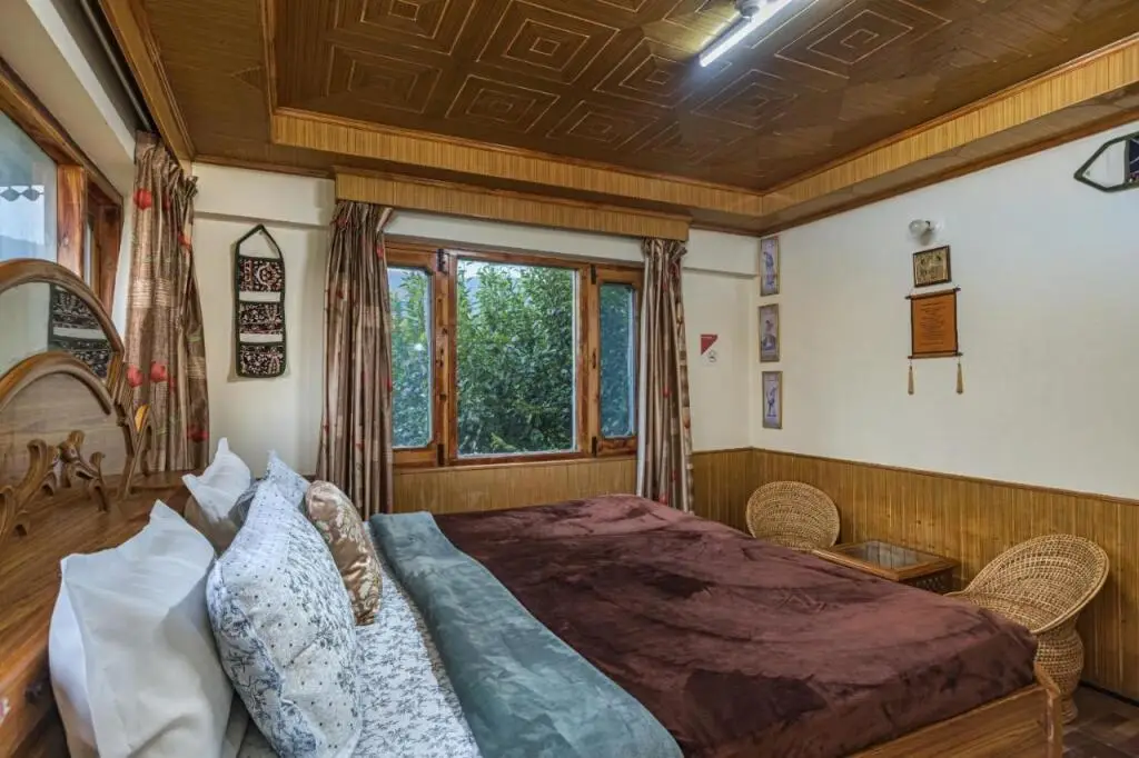 Куфри: Saffronstays Hardy's Hideaway