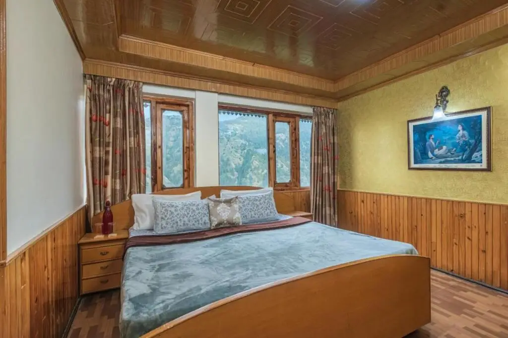 Куфри: Saffronstays Hardy's Hideaway