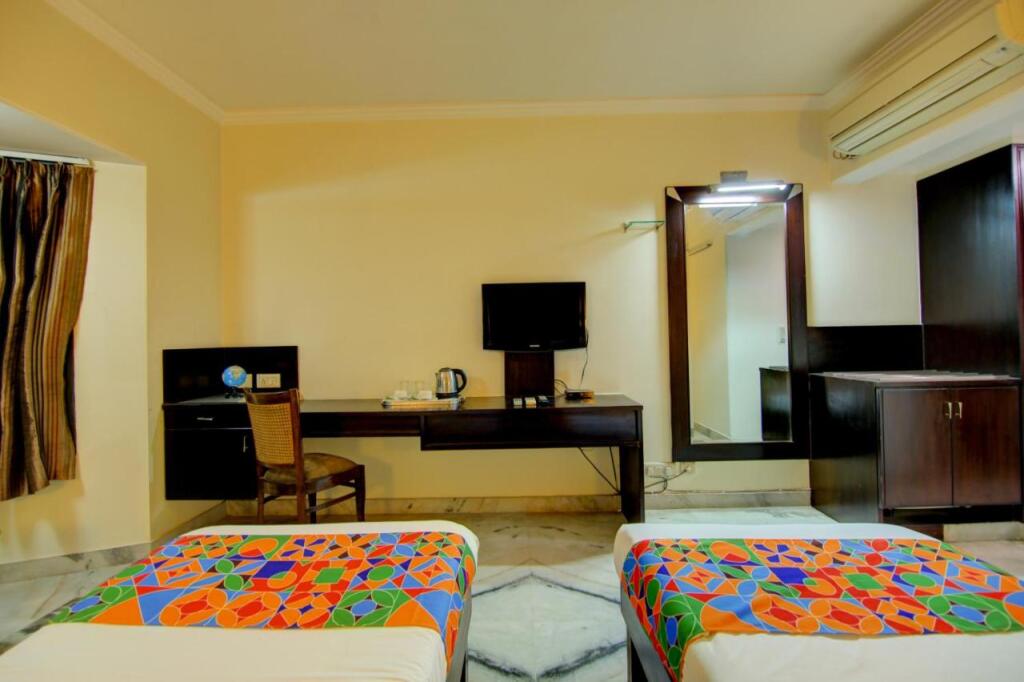 Гуруграм: Fabhotel Staywell