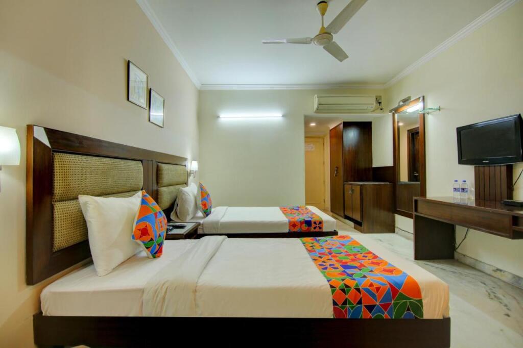 Гуруграм: Fabhotel Staywell