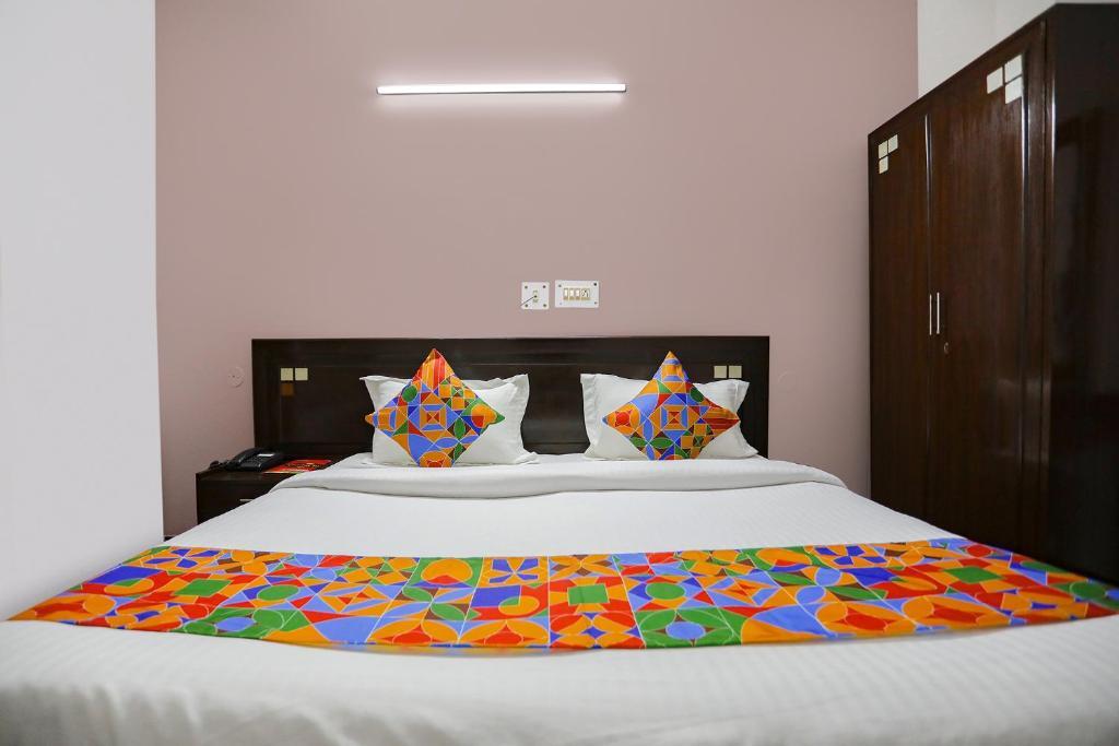 Гуруграм: Fabhotel Traika Inn