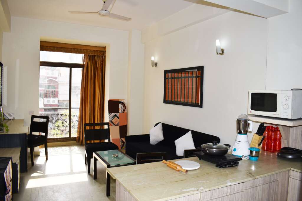 Гуруграм: 1 Bhk Serviced Apartment Near Fortis Hospital