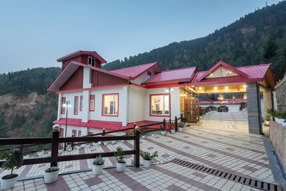 Куфри: Queen Himya Resort By DLS Hotels