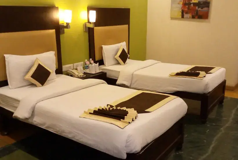 Гуруграм: Hotel Saurabh Candy By Peppermint, Haldwani