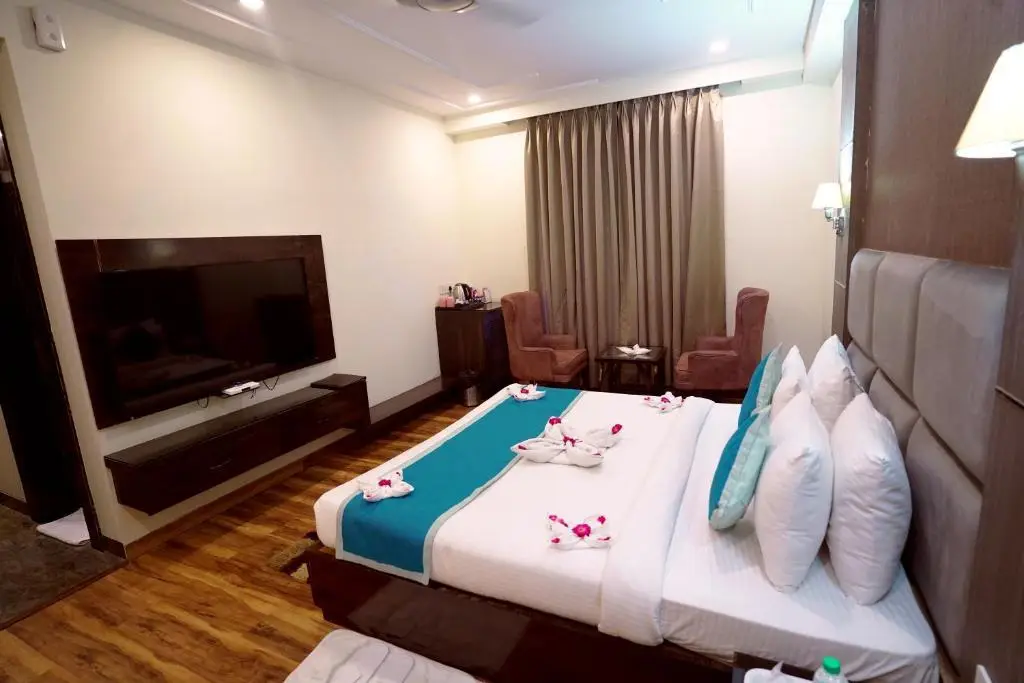 Вриндаван: Hotel Idhayan Palace