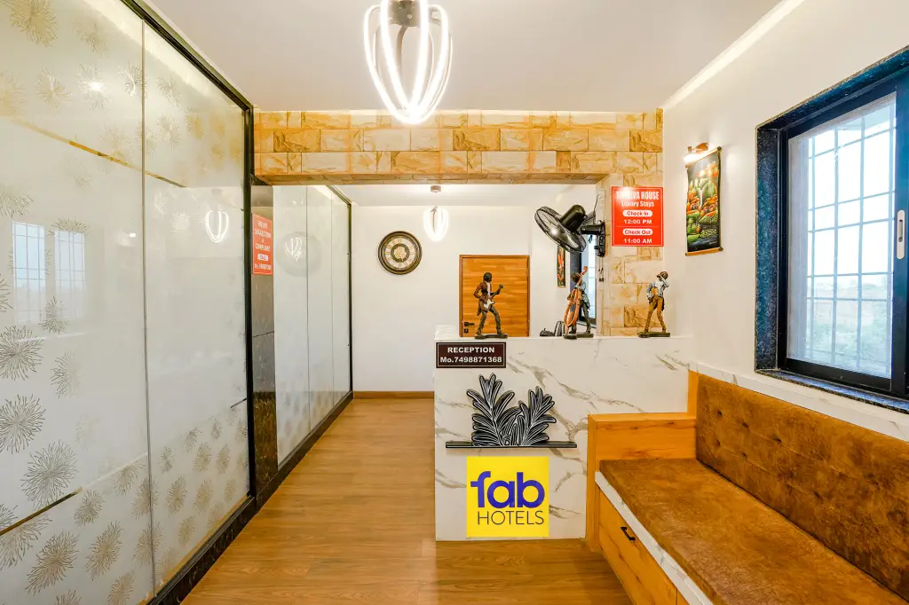 Вакад: Fabhotel Viva House