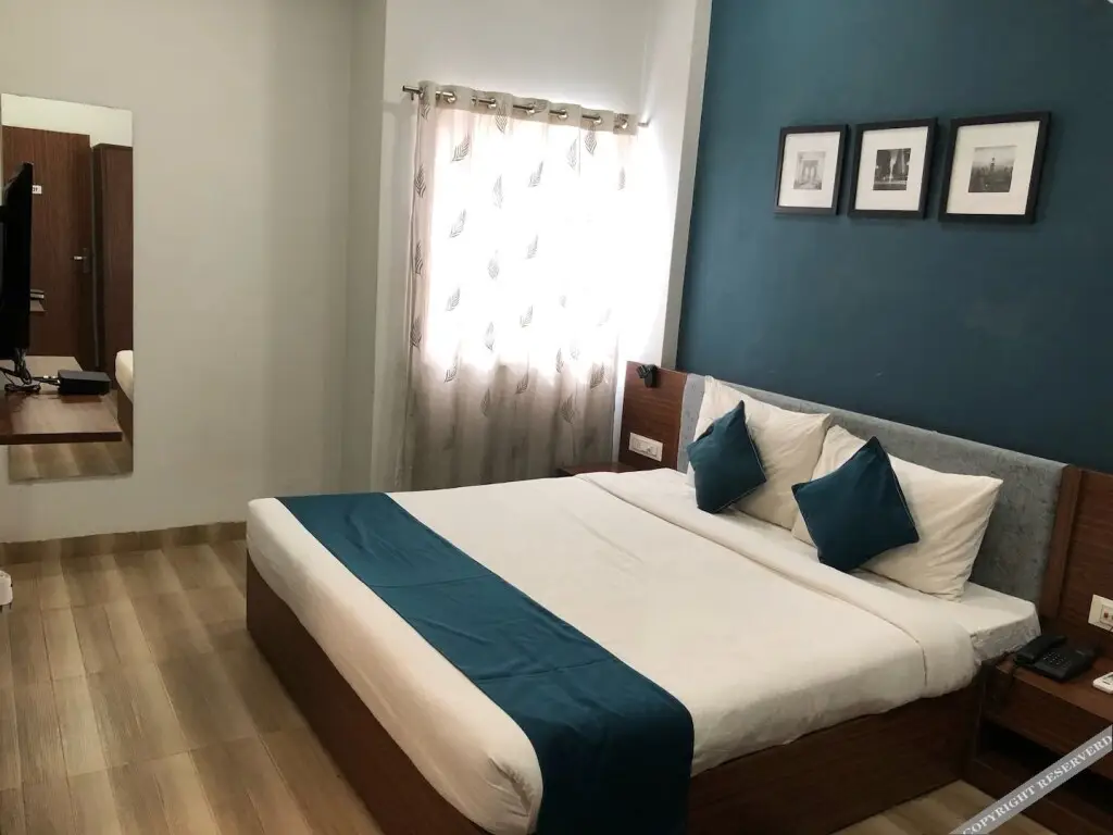 Индаур: Hotel Ballfin Indor