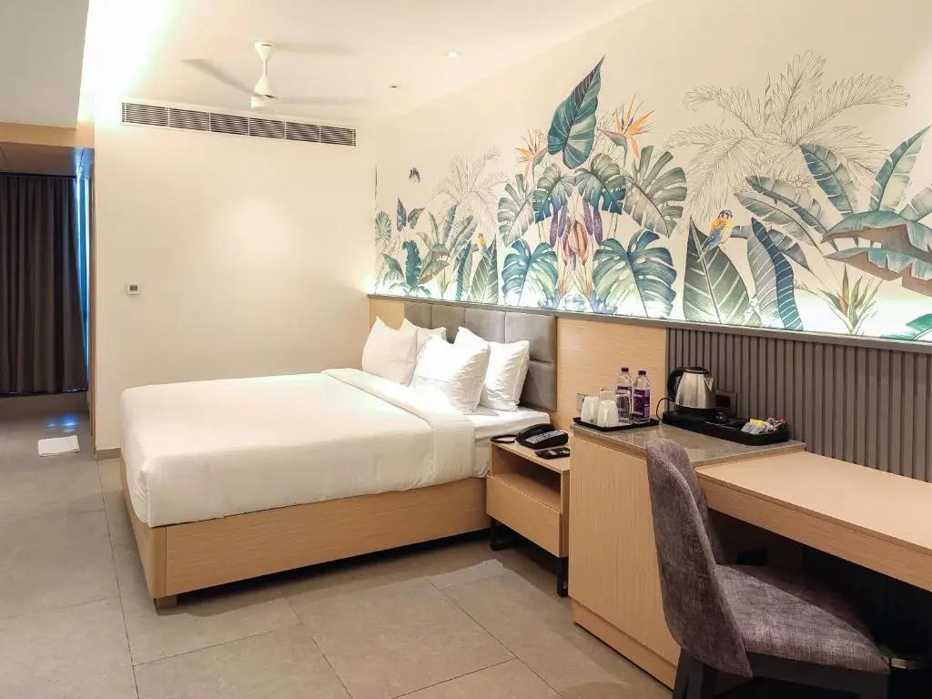 Висакхапатнам: Signature Hotels