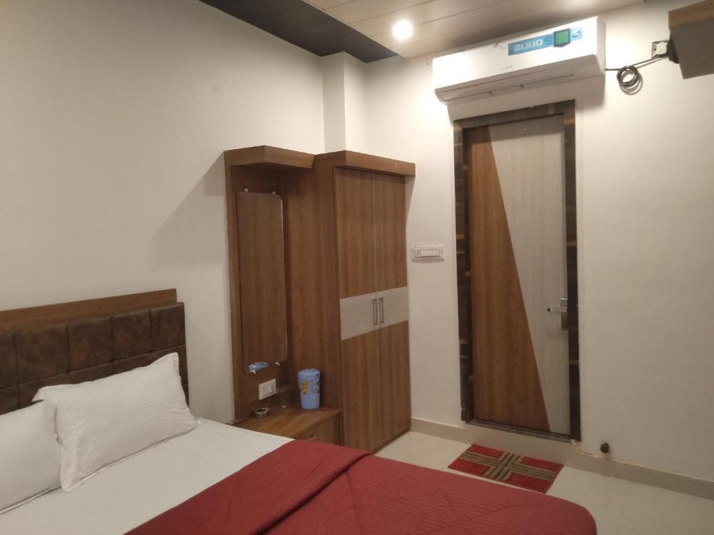 Варанаси: Rudraksha Guest House