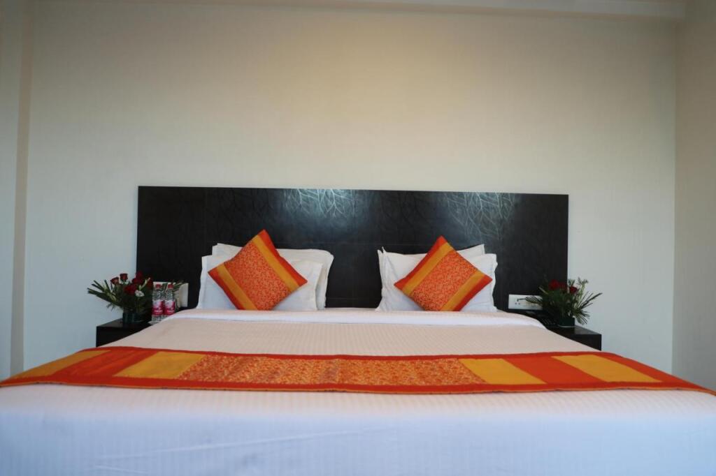 Джайпур: Hotel Om Palace,Ajmer Road,Jaipur