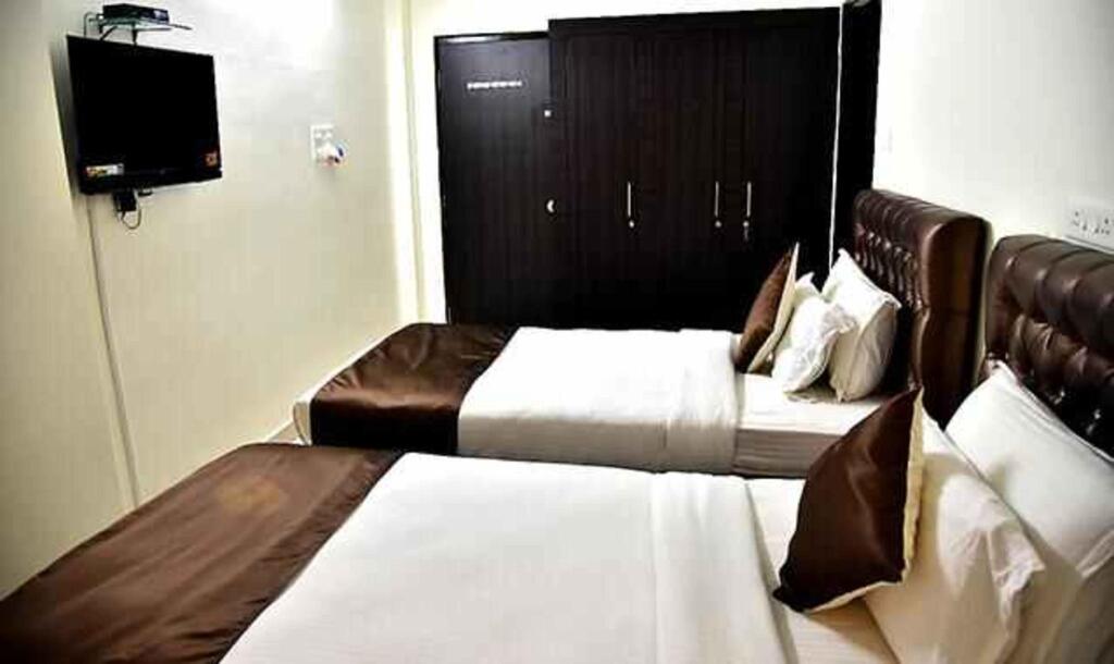 Хидерабад: FabHotel Eminent Suites