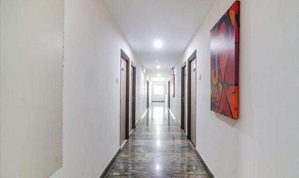 Хидерабад: Fabhotel Pride Inn Financia