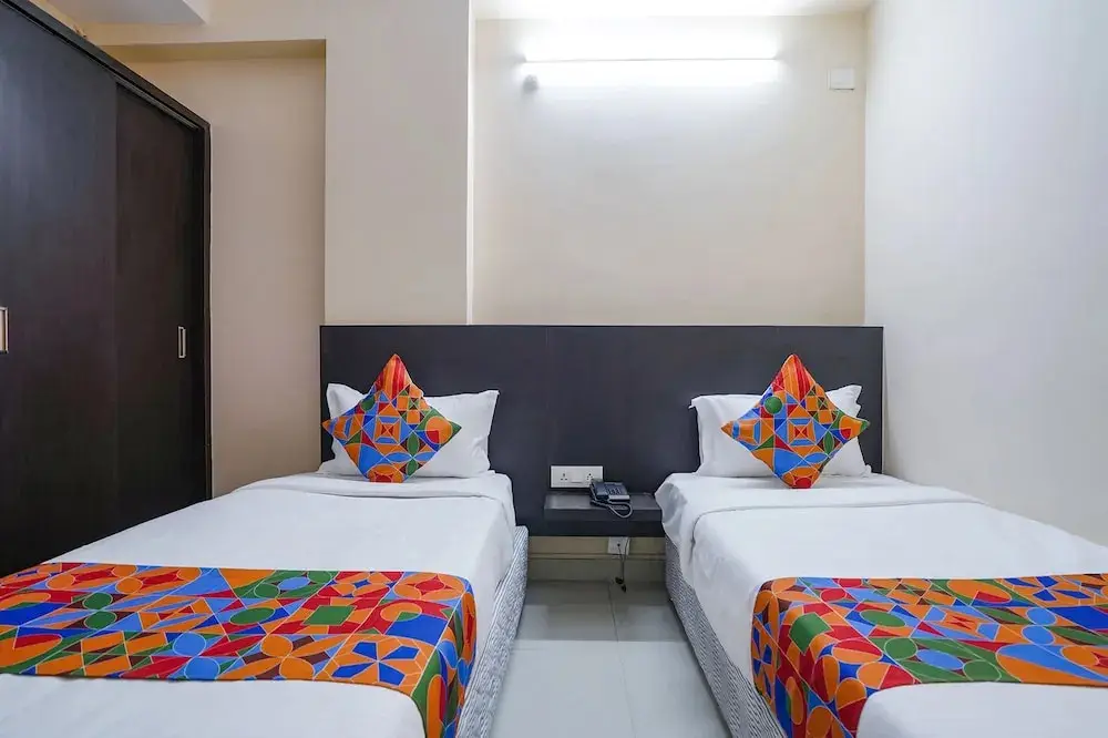 Хидерабад: FabHotel Serenity