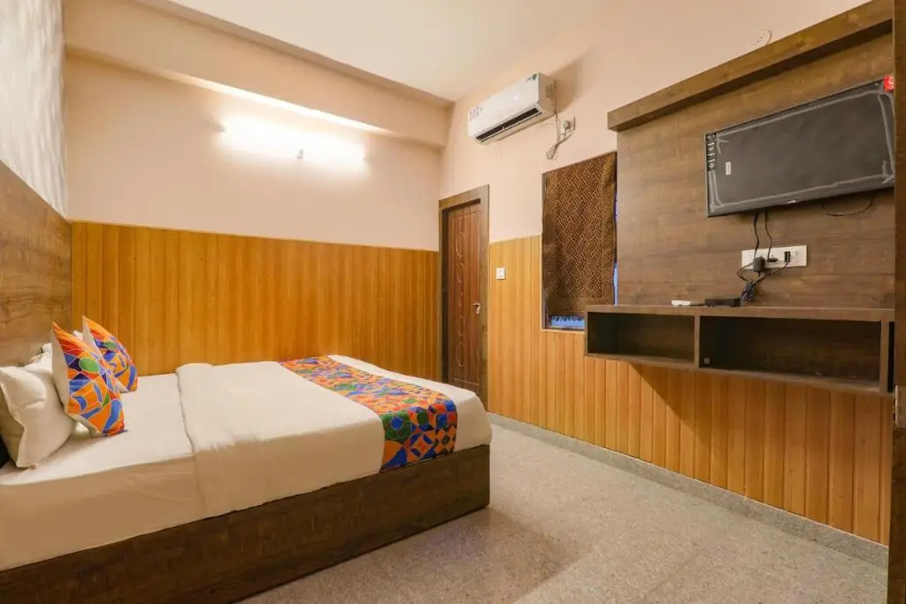 Канпур: Fabhotel Gsv Inn