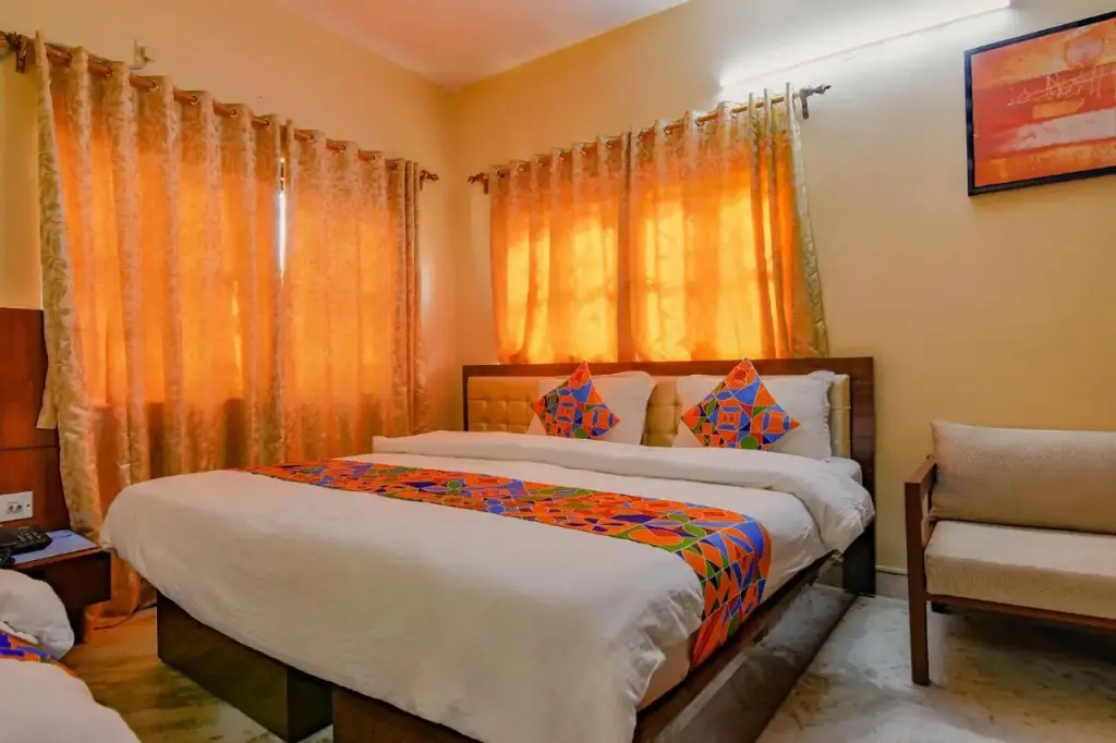 Колката: Fabhotel New Kolkata Residency Inn