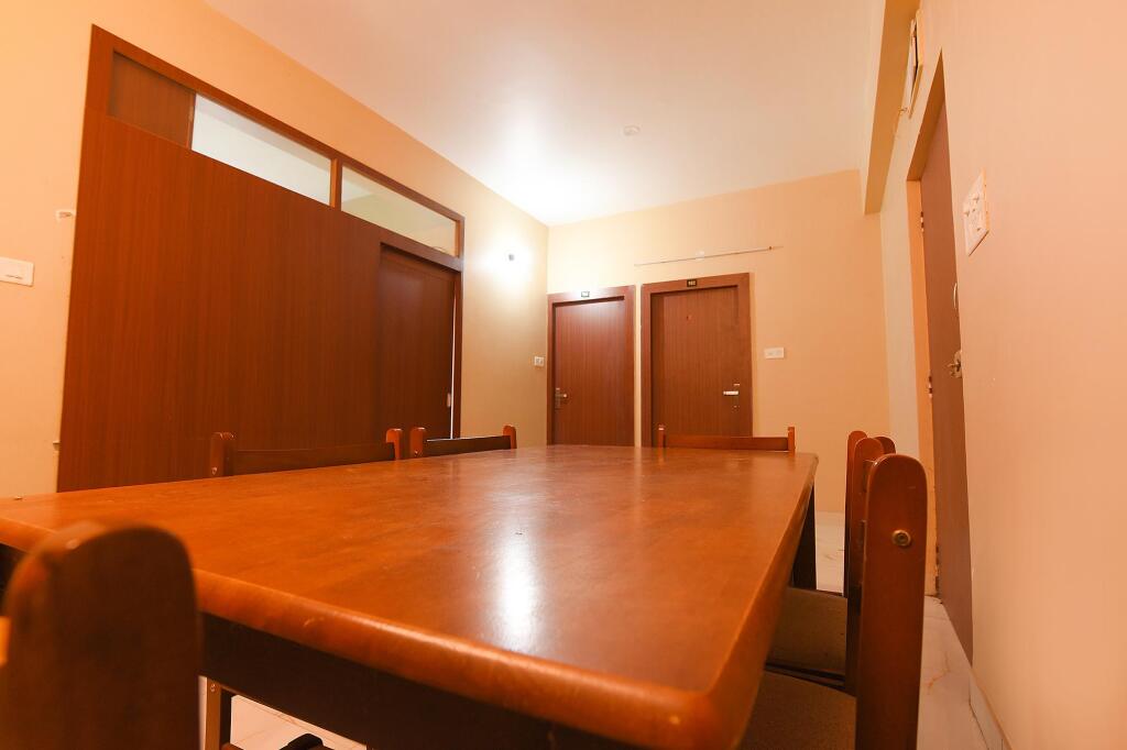 Колката: Fabhotel Amar Raj Inn